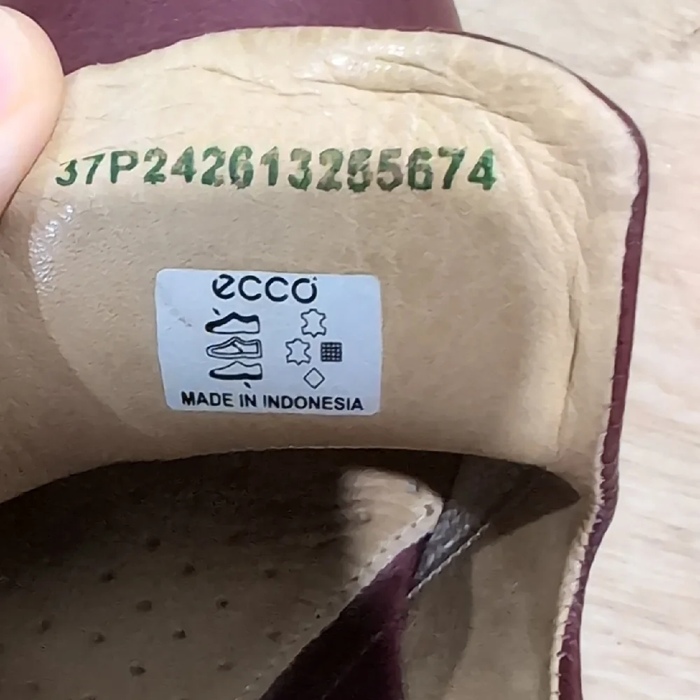 Ecco Dark Red Leather Slip-On Shoes - Picture 6 of 6